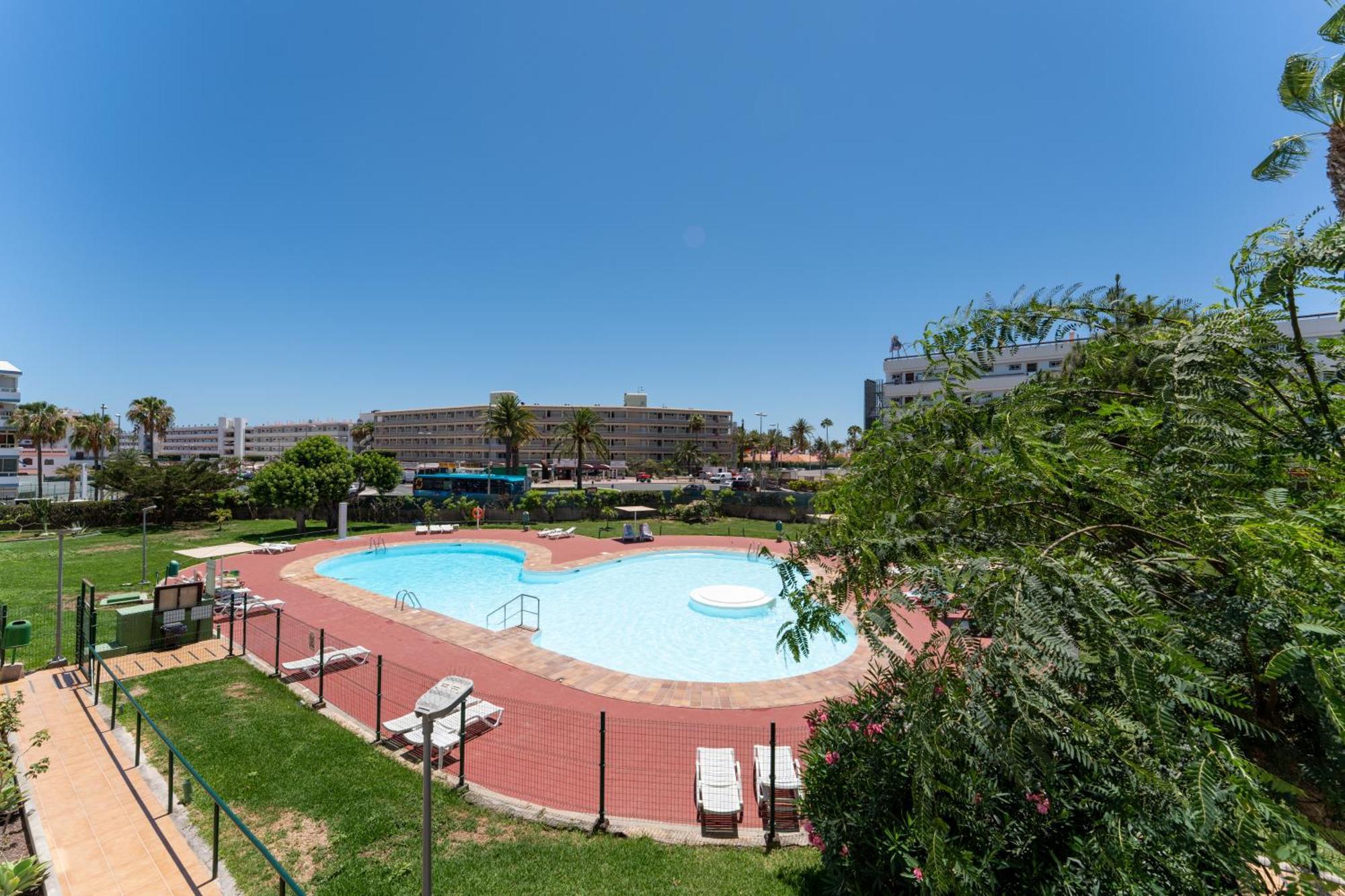 Garden View Apartment Iguazu 3 Near Yumbo Πλάγια ντελ Ινγκλές Εξωτερικό φωτογραφία