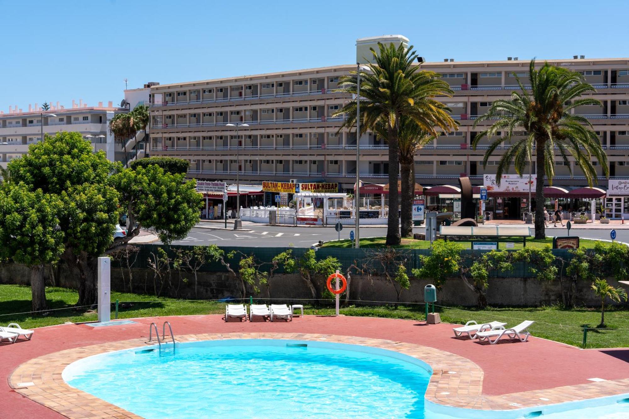 Garden View Apartment Iguazu 3 Near Yumbo Πλάγια ντελ Ινγκλές Εξωτερικό φωτογραφία