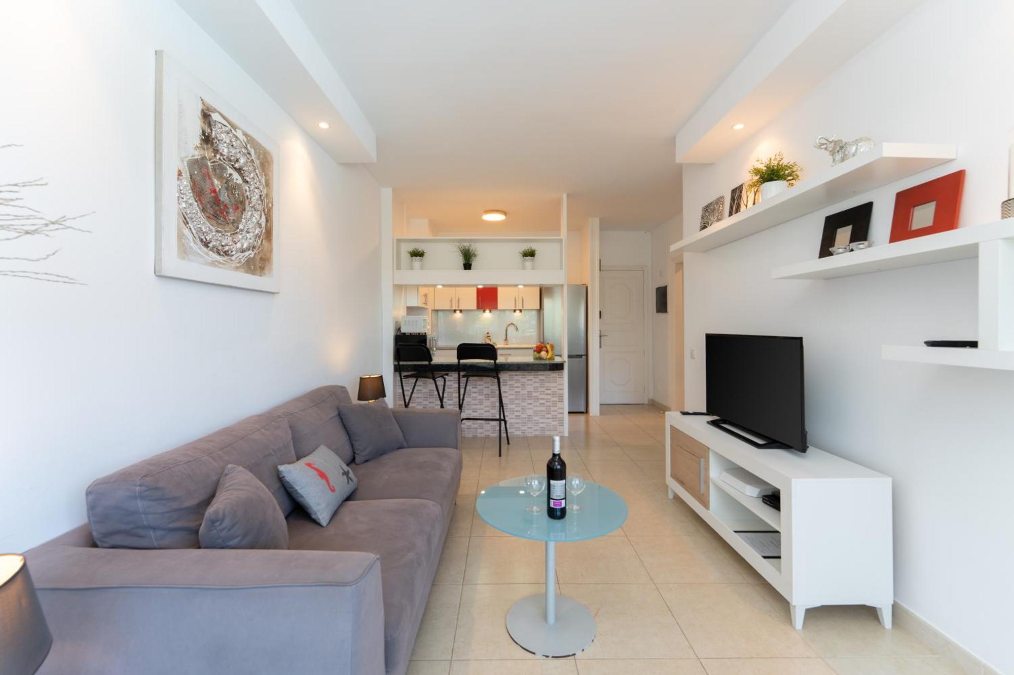 Garden View Apartment Iguazu 3 Near Yumbo Πλάγια ντελ Ινγκλές Εξωτερικό φωτογραφία